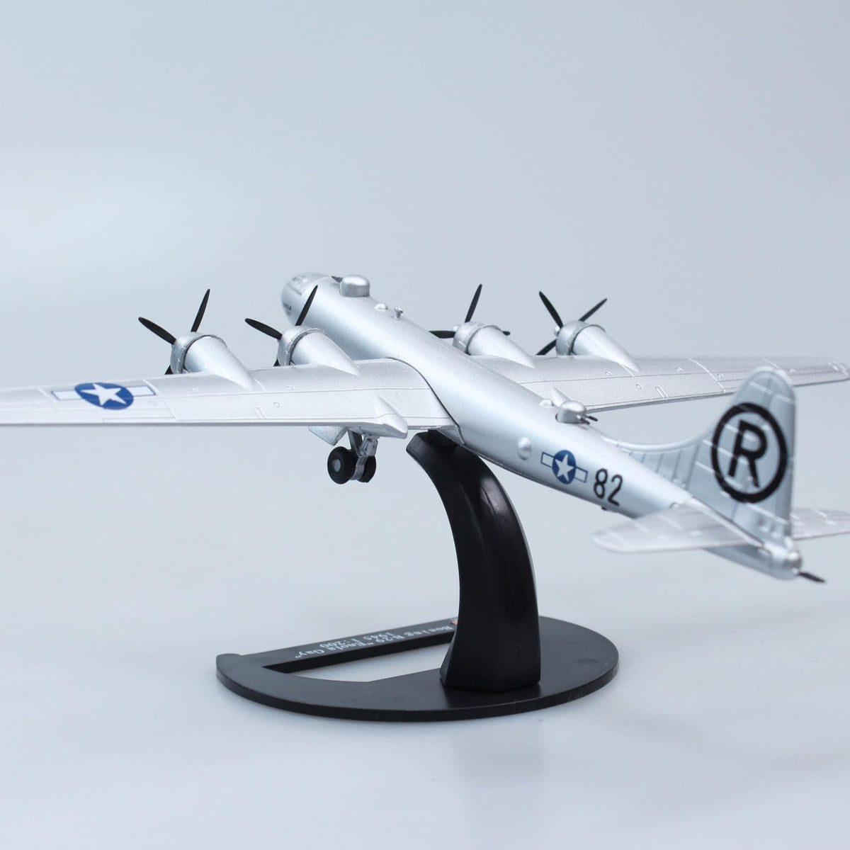 1:200 Alloy B-29 Bomber Aircraft Model H79882
