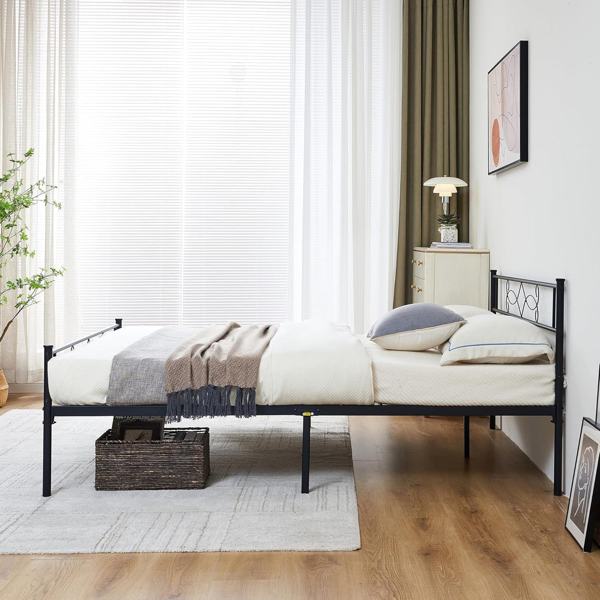 14" Full Size Metal Platform Bed Frame with Headboard X25810